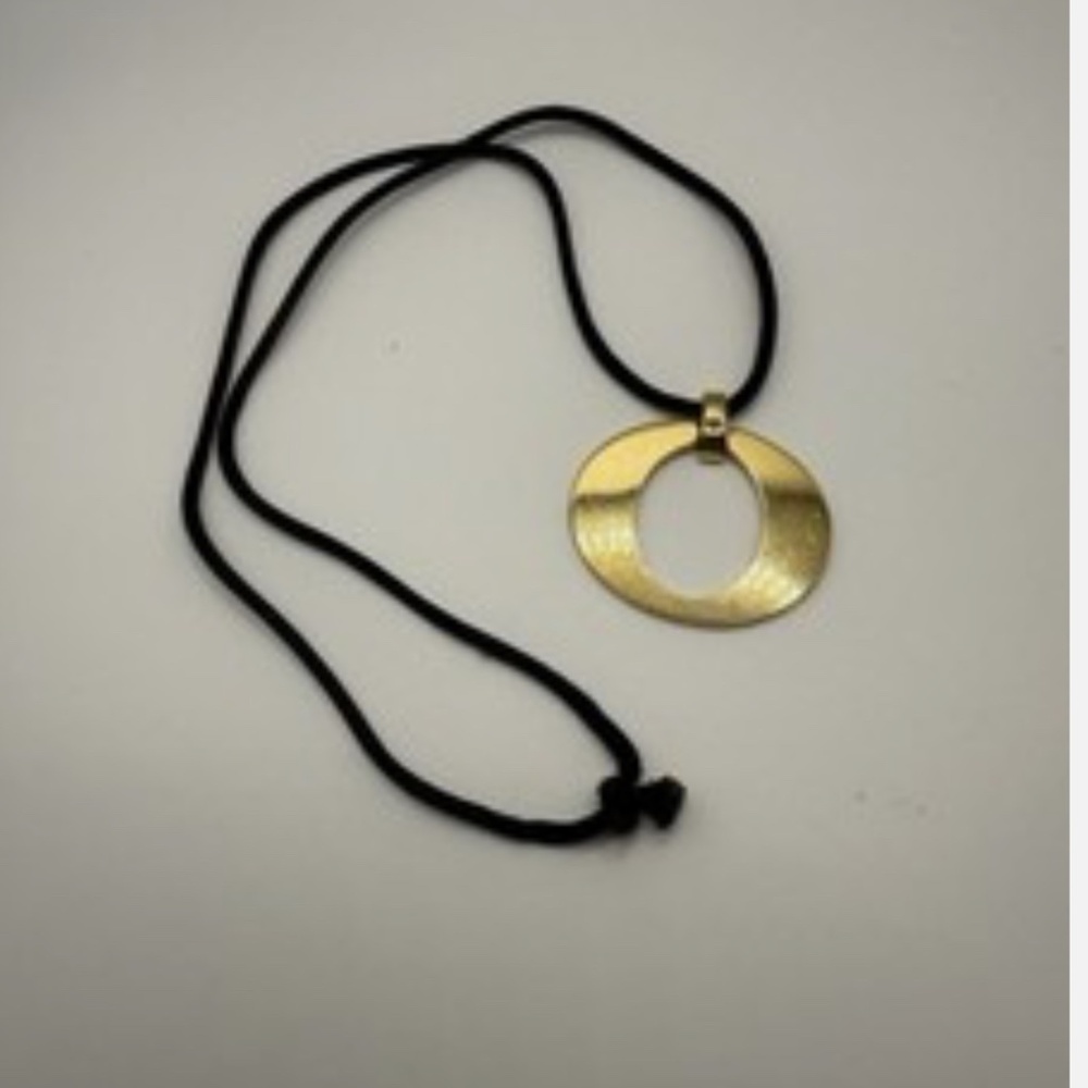 VINTAGE CHRISTIAN DIOR LARGE GOLD PENDANT NECKLACE